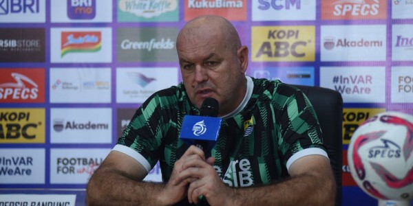 Pelatih Persib Harap Dukungan Lebih Bobotoh Untuk Kalahkan Persija