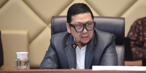 Komisi II DPR Imbau Peserta Pilkada 2024 Kampanye Positif, Hindari Kampanye Hitam