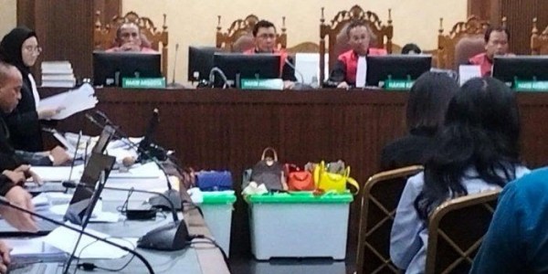 Jadi Saksi Kasus Korupsi Timah, Sandra Dewi Klaim Suaminya Cuma Bantu Teman