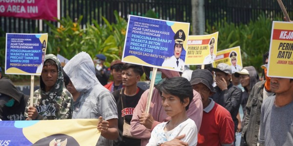 Ratusan Massa GPMH Dihadang Saat Gelar Aksi Minta DPR Dorong Kejagung Panggil Ulang Ratu Tatu