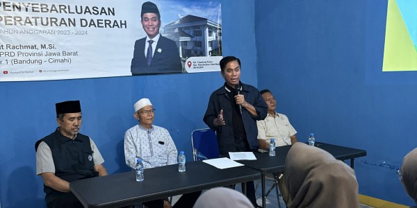 Mamat Rachmat Soroti Penyelenggaraan dan Perlindungan Santri Melalui Perda Pesantren