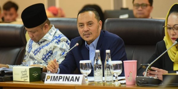 Komisi XIII DPR Setujui Permohonan Naturalisasi Kevin Diks, Noa Leatomu, dan Estella Loupattij 