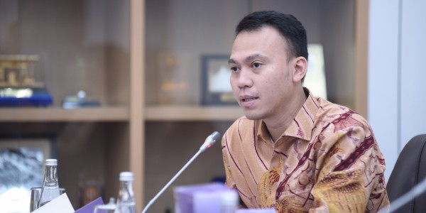 IPhone 16 Tak Bisa Masuk Indonesia, Anggota DPR: Indonesia Jangan Hanya Jadi Pasar