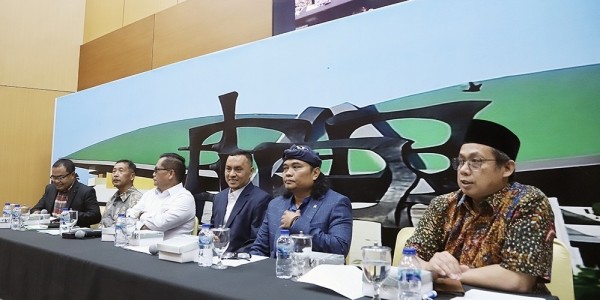 DPR: Perlu Diskusi Bersama untuk Lindungi Tenaga Kerja dan Petani Tembakau