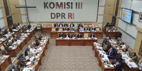 Rapat dengan Kejagung, Komisi III DPR Minta Klarifikasi Kasus Tersangka Tom Lembong