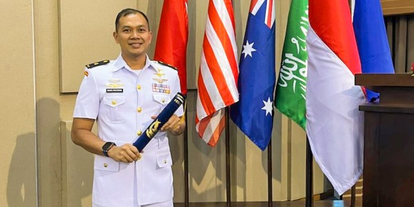 Hadi Priyono, Lulus Seskoau Angkatan 61 dengan Predikat Memuaskan