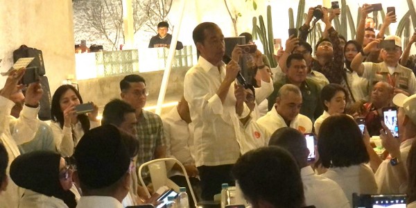 Alasan Jokowi Dukung Ridwan Kamil-Suswono di Pilgub Jakarta: Karena Rekam Jejak