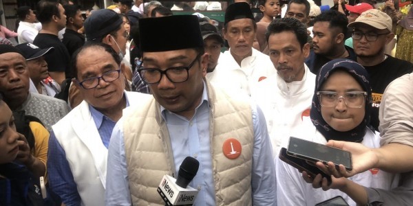 Tanggapi Perusakan APK RIDO, RK: Berdoa Aja, Doa Orang Terzalimi Mudah-mudahan Dikabulkan  