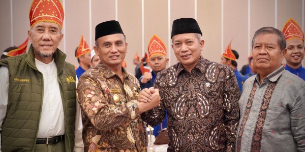 Ferry: Koperasi Jadi Solusi Pengentasan Kemiskinan dan Jeratan Rentenir