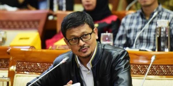 Amin Ak: Kebijakan Larangan Ojol Gunakan BBM Bersubsidi Tak Berpihak pada Pelaku Usaha Mikro