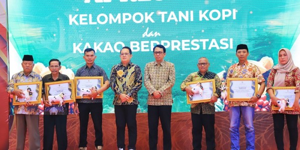 Luncurkan Program GEMA, Pj. Gubernur Adhy Dorong Lahirnya Inovasi Pengembangan Tembakau, Kopi, dan Kakao Jatim