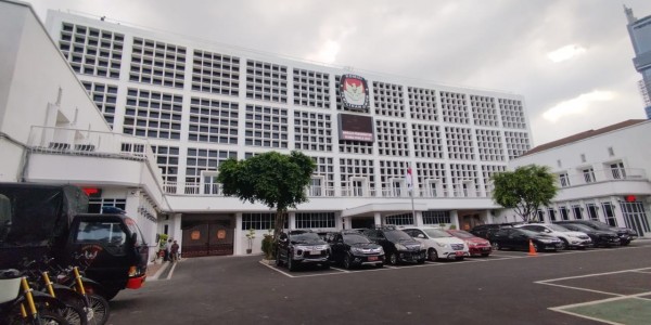 DPR: KPU Harus Lebih Maksimal Tingkatkan Partisipasi Pemilih di PSU Pilkada
