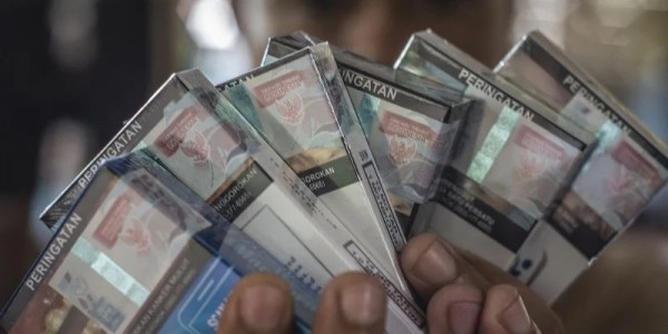 Tarif Cukai Hasil Tembakau Naik, Mengapa Konsumsi Rokok Tetap Tinggi?