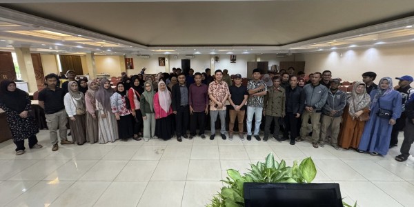 M Rizky Soroti Penyelenggaraan dan Perlindungan Peserta Didik Melalui Perda Pesantren