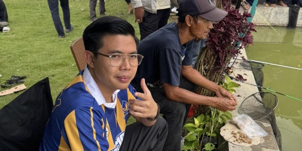 Sapa Konstituen, Anggota DPRD Jabar Gelar Mancing Bersama Ratusan Warga Ciampea