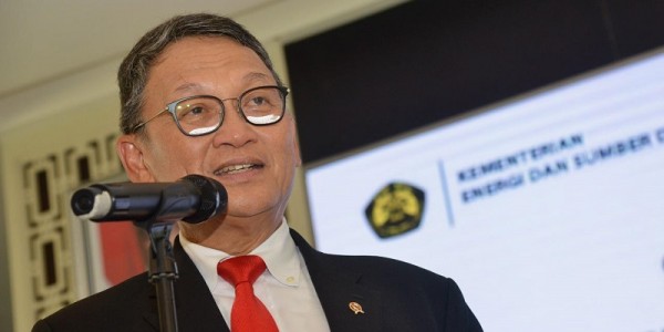 Mantan Menteri ESDM Penuhi Panggilan KPPU Dalam Penyelidikan Kasus Cisem 2
