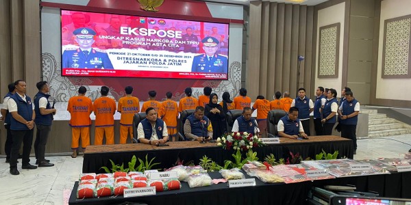 Polda Jatim Berhasil Ungkap 819 Kasus Narkoba dalam 100 Hari Program Asta Cita