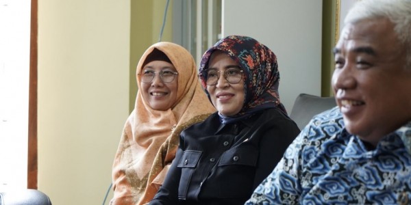 Siti Qomariyah Berkomitmen Mendukung Program-program Pengelolaan Hutan dan Konservasi Alam