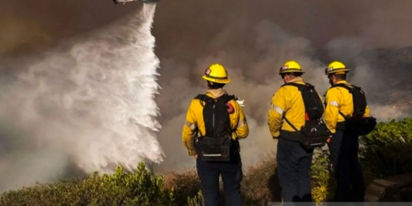Kebakaran Baru Terjadi di Los Angeles, Dalam Sejam 500 Hektare Hangus