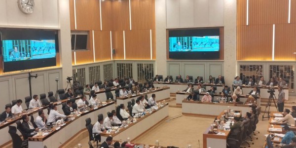 Menteri Trenggono Pastikan Investigasi Pagar Laut Tak Ada Hambatan