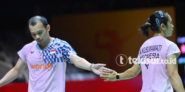 FOTO: Ganda Campuran Rinov/Lisa Terhenti di Babak Semifinal Indonesia Masters 2025