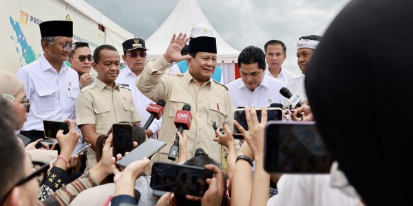 Prabowo Dinilai Mampu Selamatkan Negara dari Cengkraman Oligarki