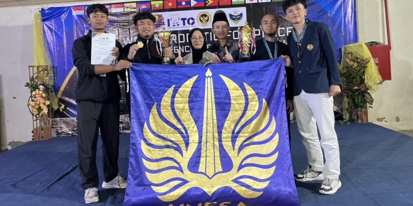 Ukir Prestasi di Arab Saudi, Tim Robotik SMA Labschool Unesa 1 Torehkan Hasil Gemilang
