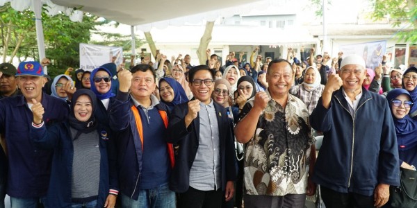 Sosialisasi Perda No. 4 Tahun 2023, Mamat Rachmat Ajak Masyarakat Mengelolah Sampah