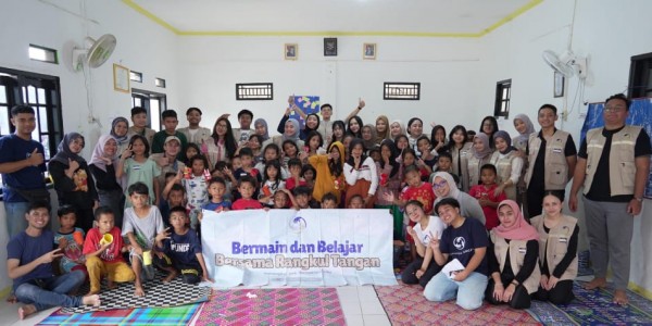 Aksi Peduli Komunitas Rangkul Tangan Untuk Adik-Adik Marginal Lewat Penyuluhan Edukasi Kesehatan