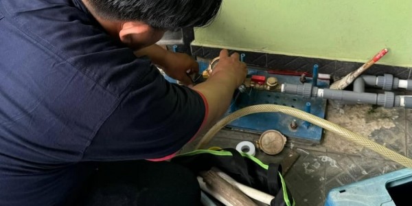 Rutin Dicek, Pelanggan Makin Puas dengan Kualitas Air PAM Jaya