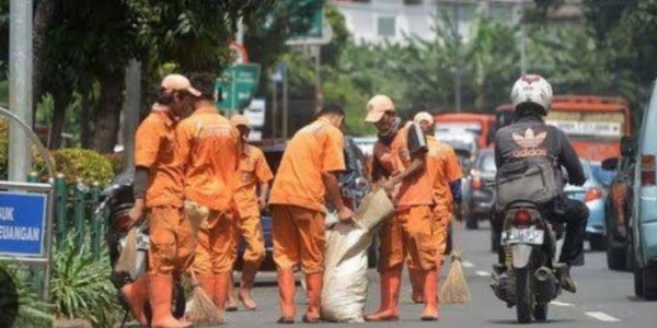 Jamin Kebersihan saat Pelantikan Kepala Daerah, DLH Jakarta Terjunkan Ratusan Personel