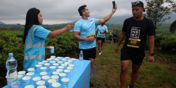 Cross Country Track Race di Indonesia Digelar, Le Minerale Dipercaya Jadi Official Mineral Water