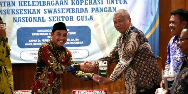 Demi Ketahanan Sektor Gula, Kemenkop Bakal Perkuat Ekosistem Petani Tebu