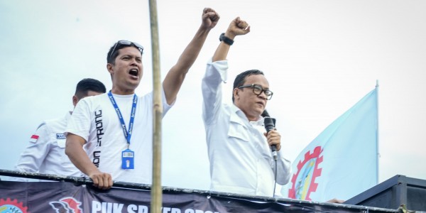 Kemnaker di Garis Terdepan Memperjuangkan Hak Buruh Sritex