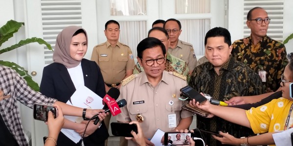 Hari Pertama Kerja Jakarta Diteror Banjir, Pramono: Saya Dengan Senang Hati Menangani ini
