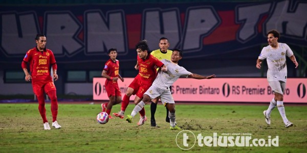 Main 9 Pemain Sejak Babak Pertama, Persija Tumbang atas Arema 1-3