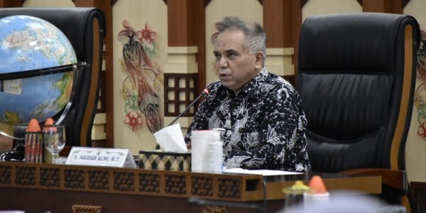 Temukan Kejanggalan LHKPN, Haidar Alwi Minta KPK Turun Tangan