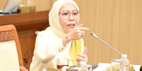 3 Polisi Tewas Ditembak di Lampung, DPR Desak Proses Hukum Transparan!