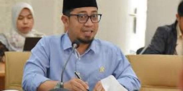Ormas Minta THR, Muhammad Khozin Dorong Pemerintah Tindak Tegas   