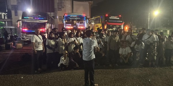 Subuh Hari, Wabup Tanjabtim Sambut Kedatangan Ratusan Pemudik Gratis dari Jabodetabek