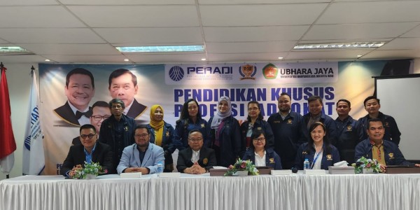 Dekan FH Ubhara Jaya Prof Laksanto Paparkan Kesuksesan PKPKA Peradi Jakarta Barat