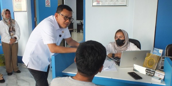 Karding Cek Layanan Pengaduan untuk Pekerja Migran di BP3MI Sulsel, Minta Dipermudah
