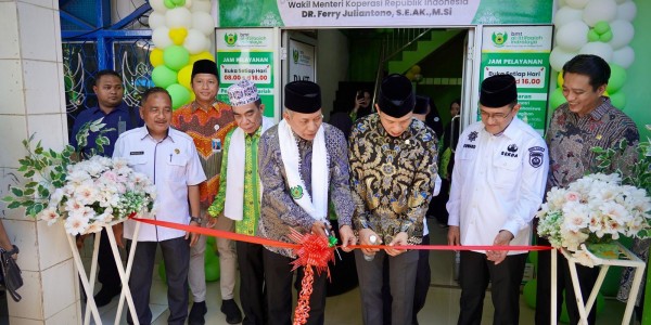 Lewat Kopdeskel Merah Putih, Kemenkop Dukung Pengembangan Ekonomi Umat di Pesantren