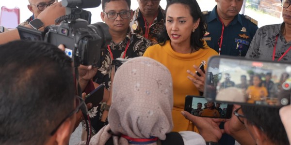 Wamen Christina: Penempatan PMI Sektor Hospitality dan Kapal Pesiar Perlu Dioptimalkan