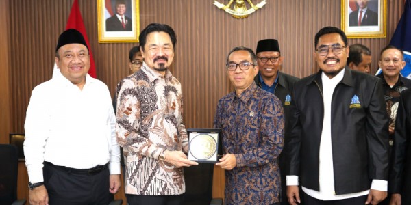 USG - Politeknik Kirana Jalin MoU, Lulusan Bisa Langsung Kerja di Lion Air Group