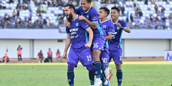 Fabio Lefundes Ingin Persita Manfaatkan Laga Kandang untuk Raih Kemenangan atas PSBS Biak