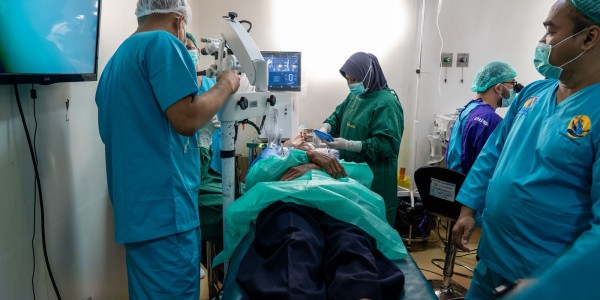 YKP Gelar Operasi Katarak Gratis Diikuti Ratusan Warga Bogor