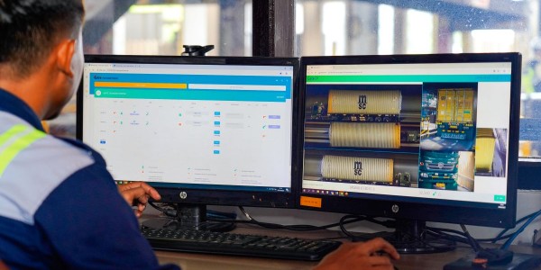TPS Kembangkan Inovasi Teknologi Deteksi Kerusakan Container Secara Otomatis