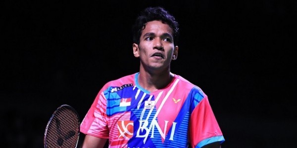 Chico Aura Menang Meyakinkan di Debut Profesional, Melaju ke 16 Besar Malaysia Masters 2025