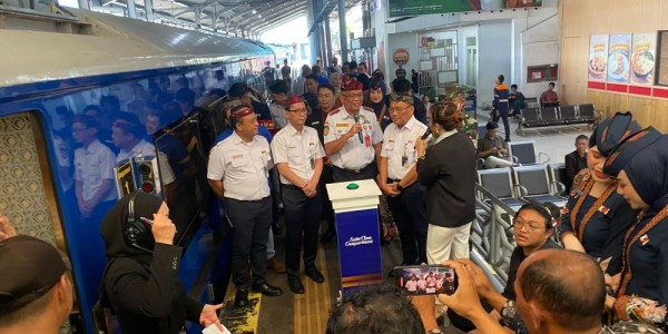 KAI Resmikan Kereta Suite Class Compartment KA Argo Bromo Anggrek, Hadirkan Layanan Premium untuk Pelanggan Setia